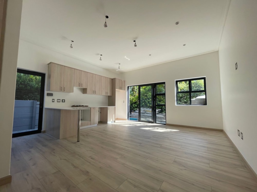 Bachelor apartment to rent in Welgelegen, Parow - 1PLA1728230