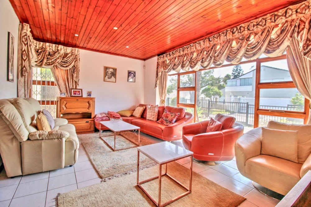 House for sale in Panorama, Parow - 1PLA1726133