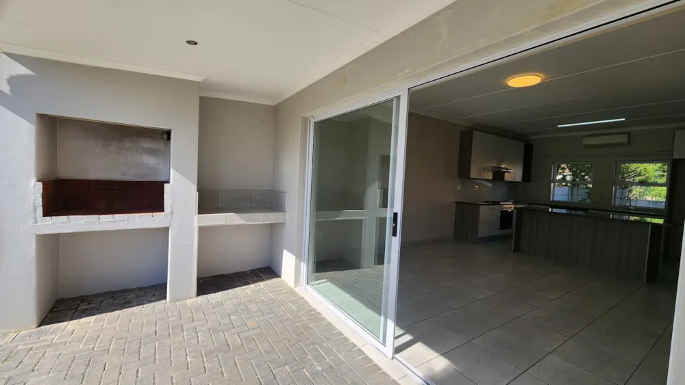 House let in Tafelzicht - 1MS1725861 House let in Tafelzicht - 1MS1725861
