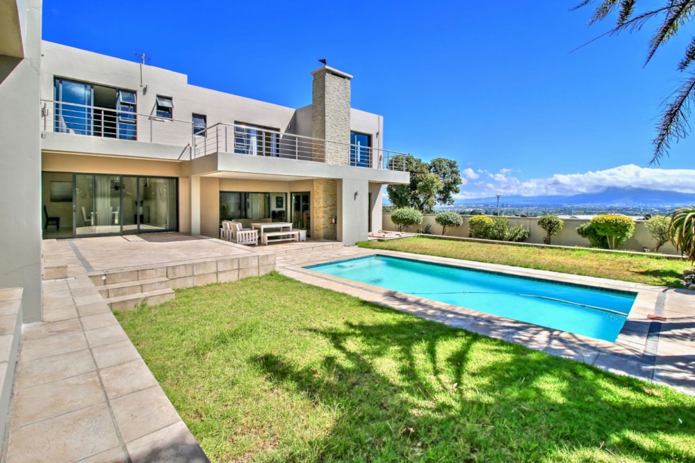 Double-storey house for sale in Baronetcy Estate - 1PLA1726884