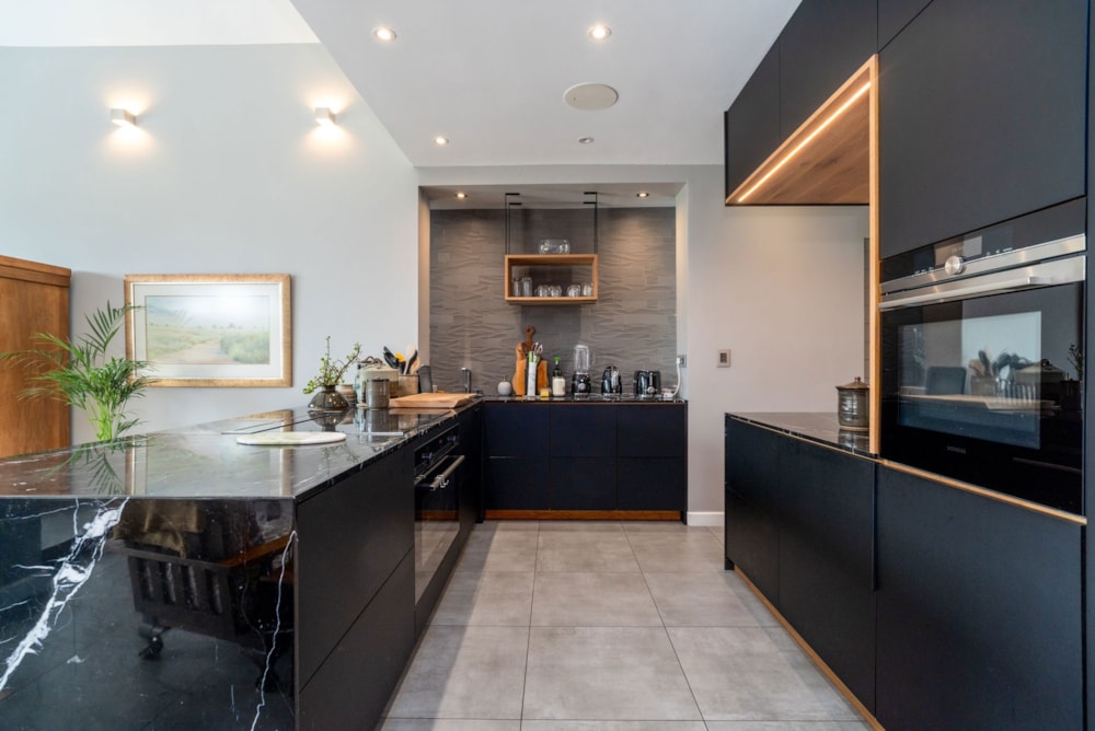 House for sale in Lake Michelle - FH1725636