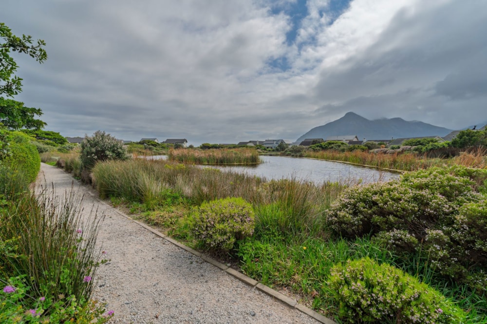 House for sale in Lake Michelle - FH1725636