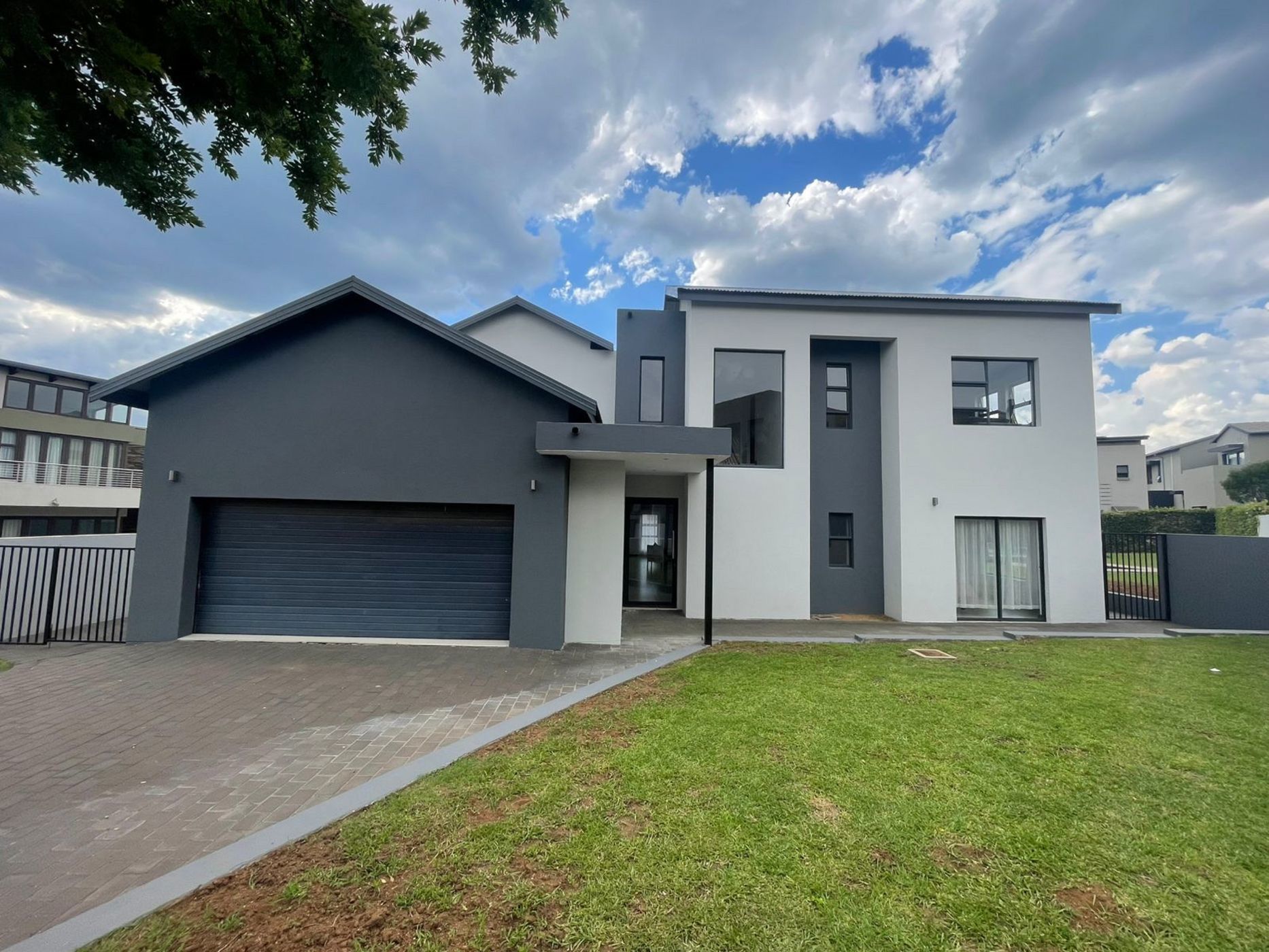 Double-storey house for sale in Copperleaf - 1CU1728097