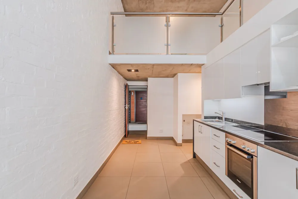 Apartment for sale in Hatfield - PT1722796 Apartment for sale in Hatfield - PT1722796