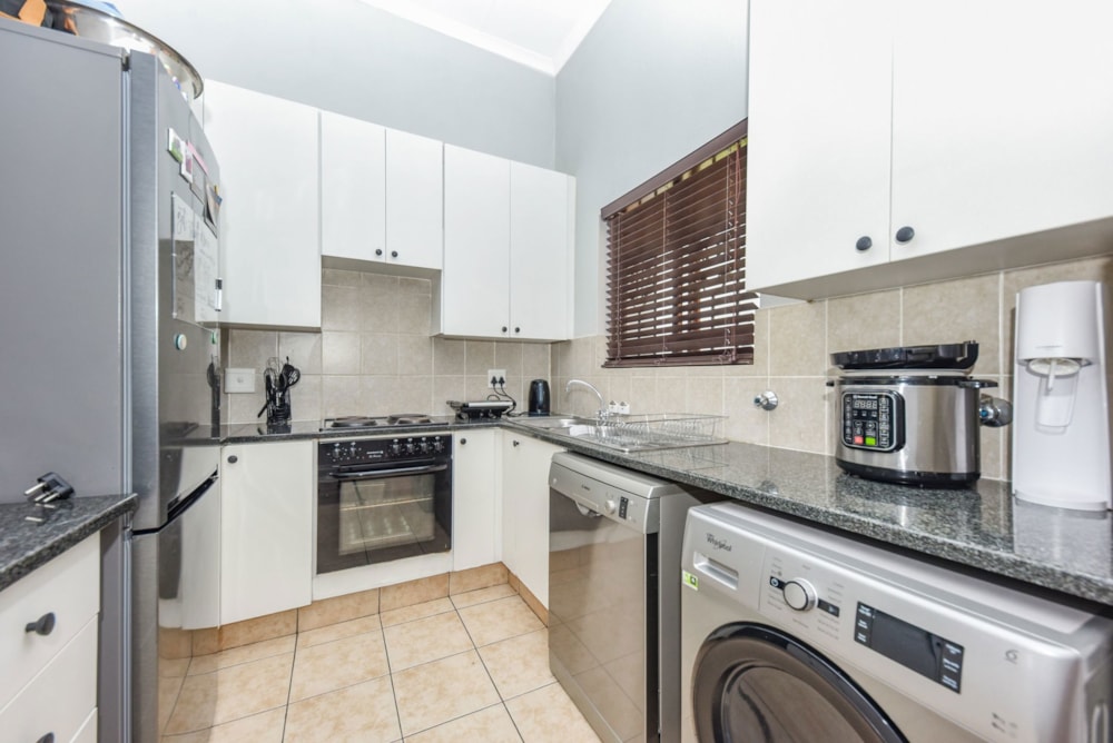 Apartment for sale in Paulshof - FW1726526