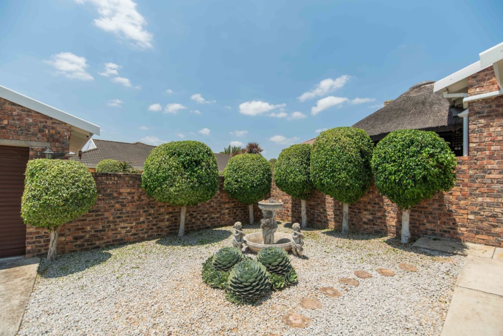 House for sale in Strelitzia Park - 1UK1726733