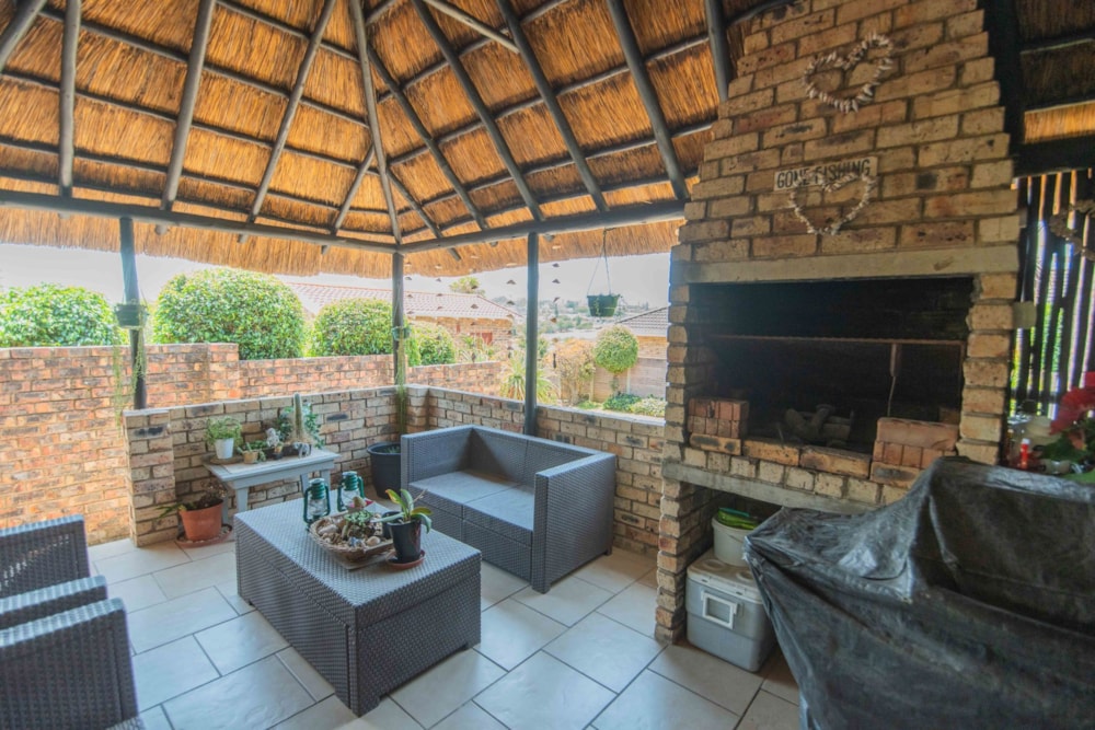 House for sale in Strelitzia Park - 1UK1726733