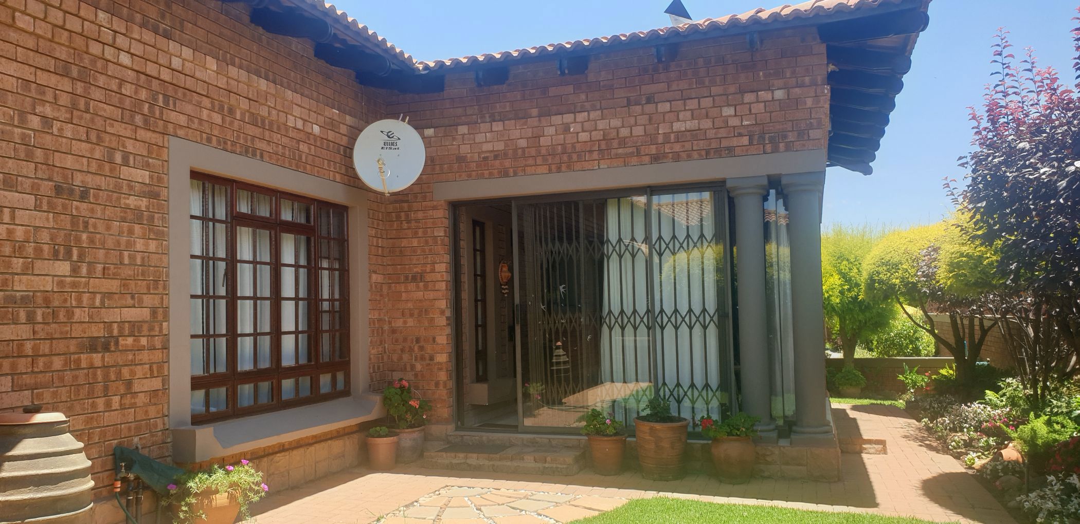 Townhouse for sale in Dan Pienaar - 1BX1728680