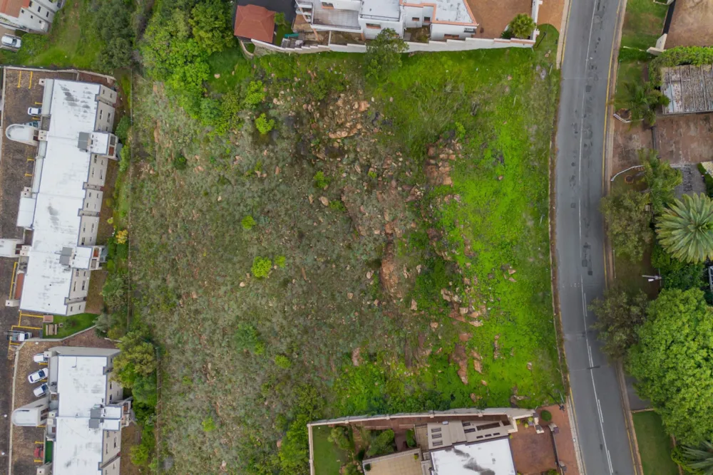 Vacant land for sale in Constantia Kloof - RAN1724387 Vacant land for sale in Constantia Kloof - RAN1724387
