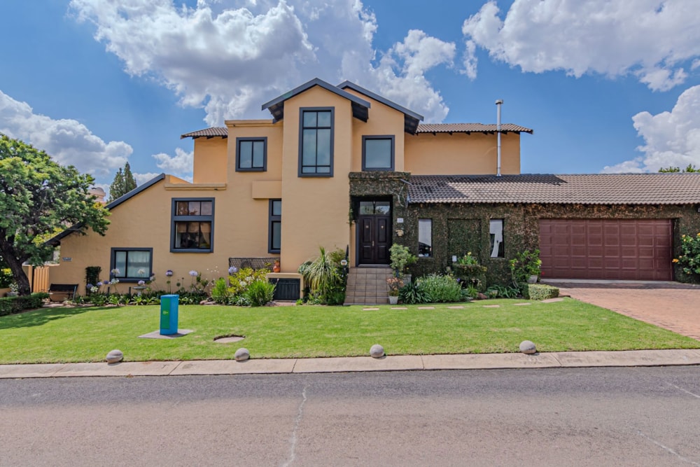 Golf estate house for sale in Blue Valley Golf Estate - CN1727468