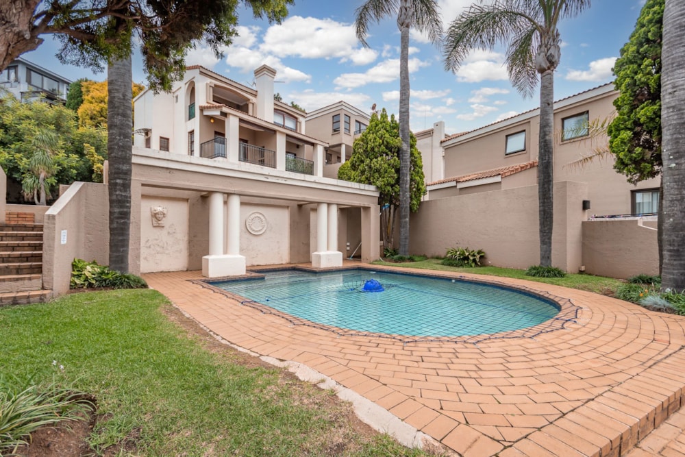 Townhouse for sale in Northcliff, Johannesburg - RAN1727382