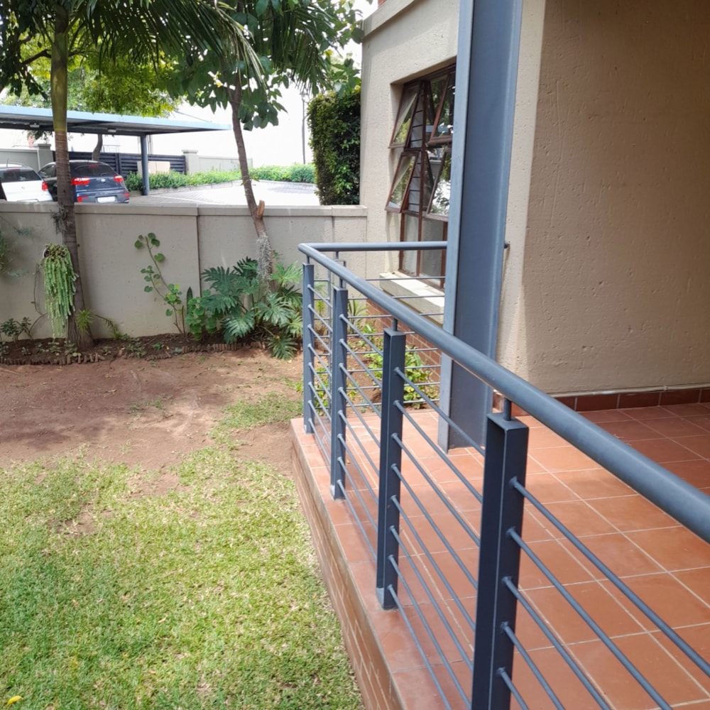 Garden apartment to rent in Douglasdale - FYL1728499