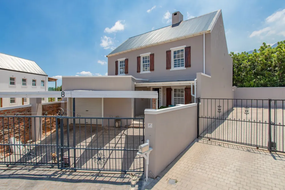 House for sale in Franschhoek - FWI1726172 House for sale in Franschhoek - FWI1726172