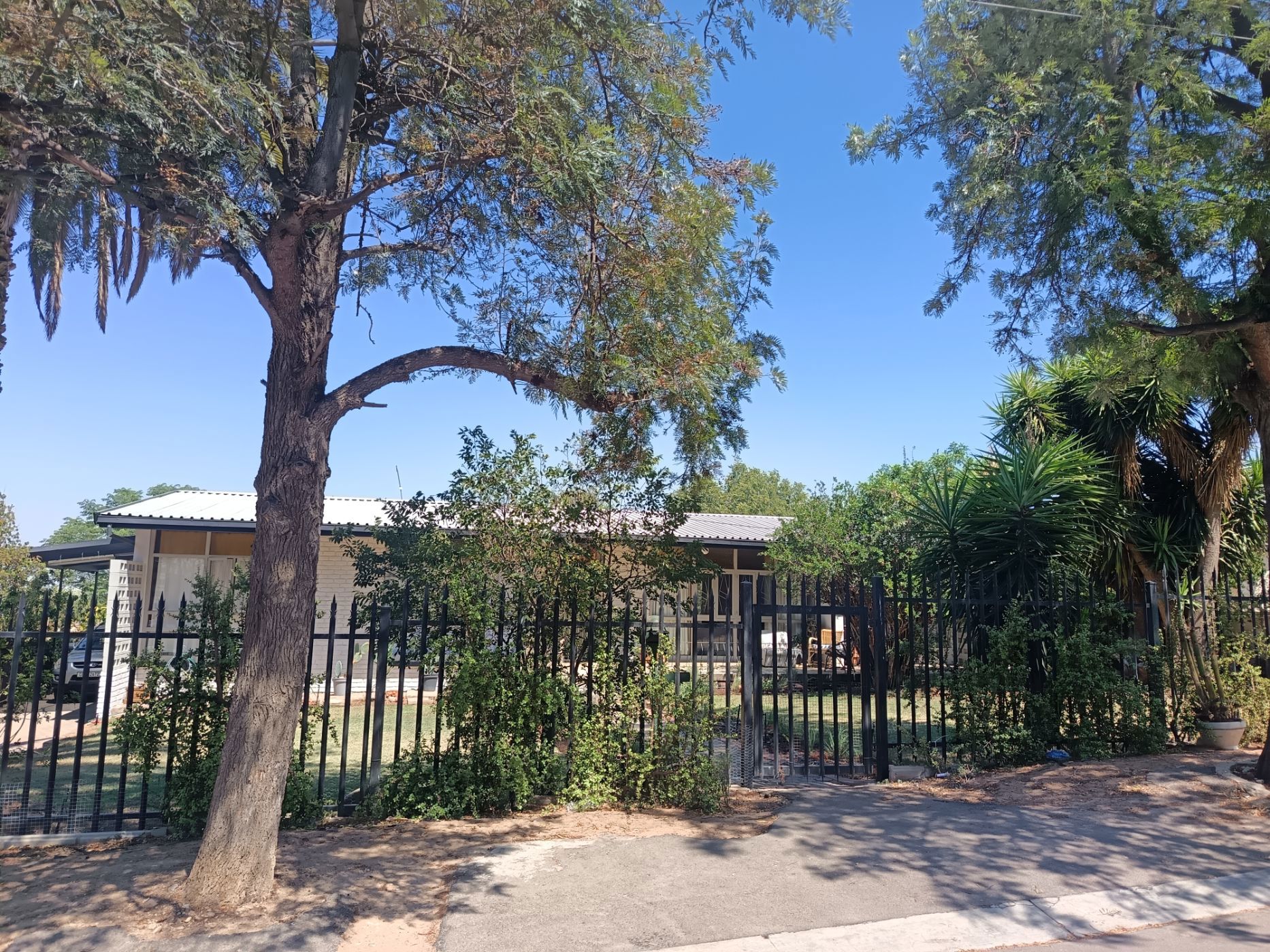 House for sale in Oudtshoorn - 1OU1726513