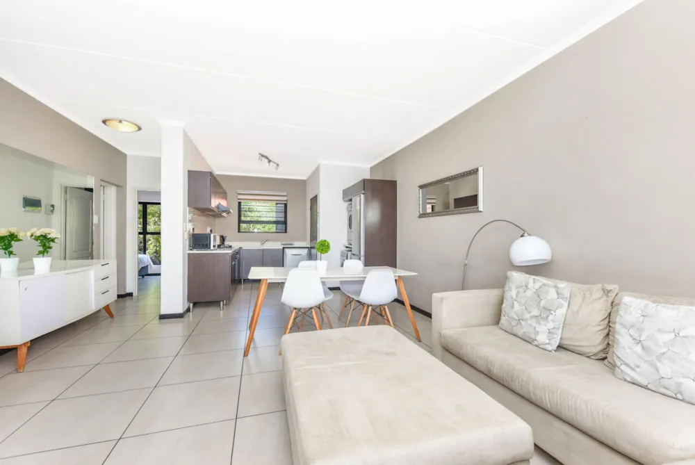 Apartment for sale in Fourways - FW1727993 Apartment for sale in Fourways - FW1727993