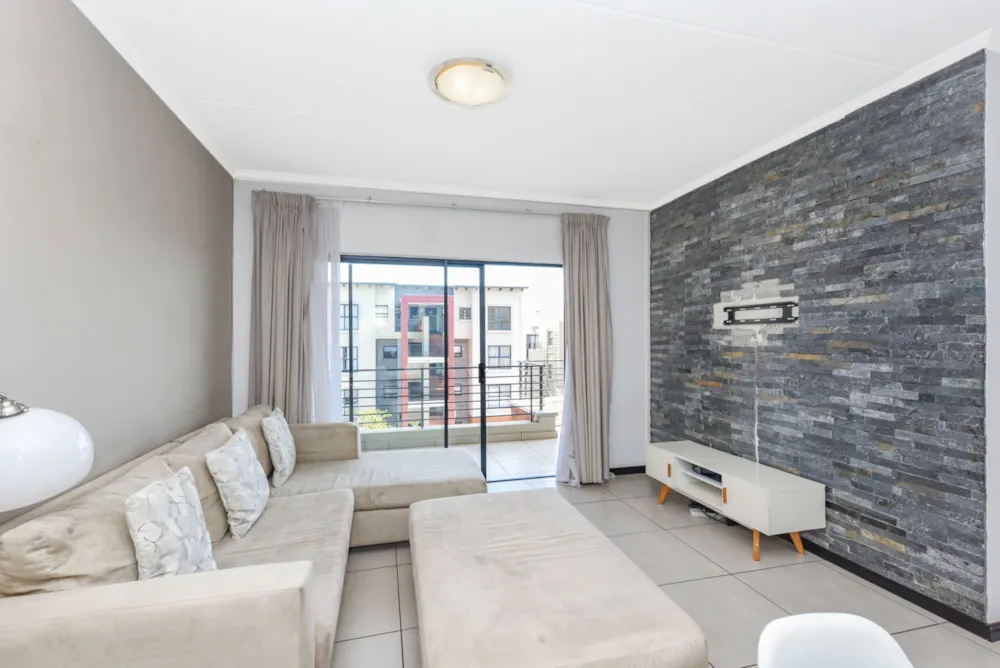 Apartment for sale in Fourways - FW1727993 Apartment for sale in Fourways - FW1727993