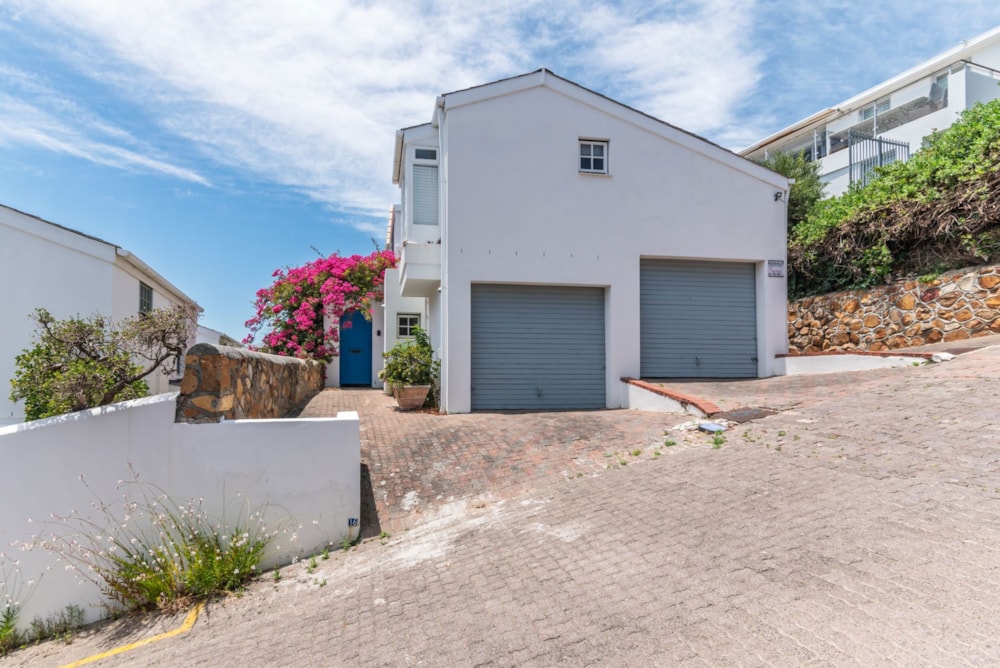 House for sale in Simons Town - SIM1725455 House for sale in Simons Town - SIM1725455