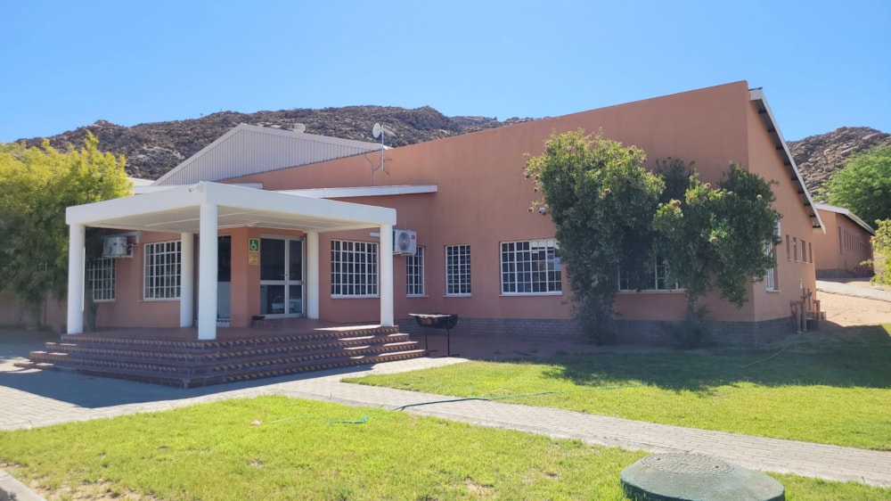 Commercial industrial property to rent in Springbok - 1NA1728579