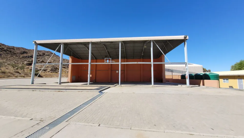 Commercial industrial property to rent in Springbok - 1NA1728579 Commercial industrial property to rent in Springbok - 1NA1728579