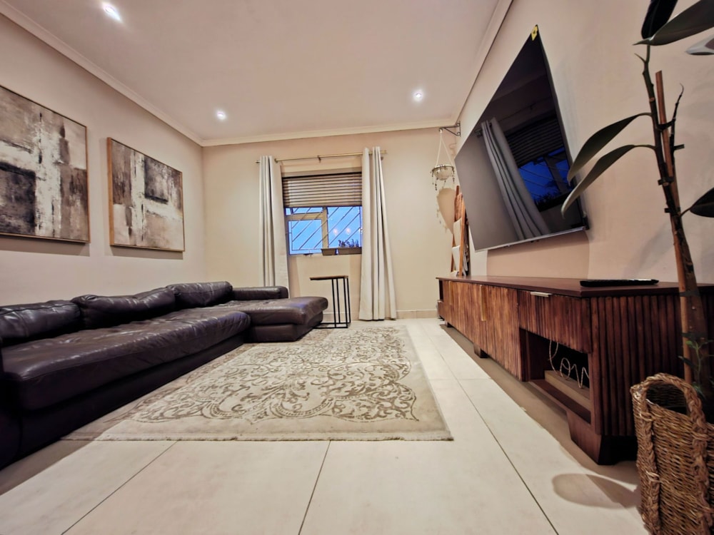 Apartment for sale in Goodwood Estate - 1AH1726027