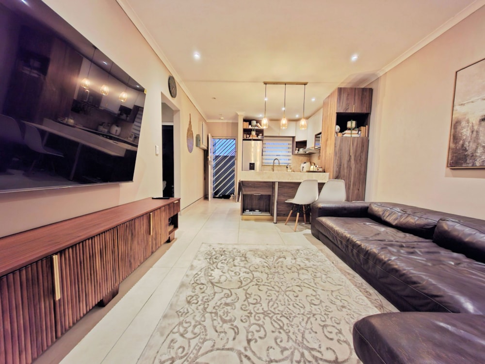 Apartment for sale in Goodwood Estate - 1AH1726027