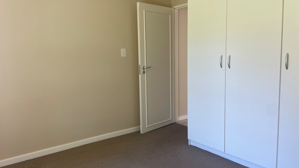 Apartment to rent in Onder Papegaaiberg - STL1727862