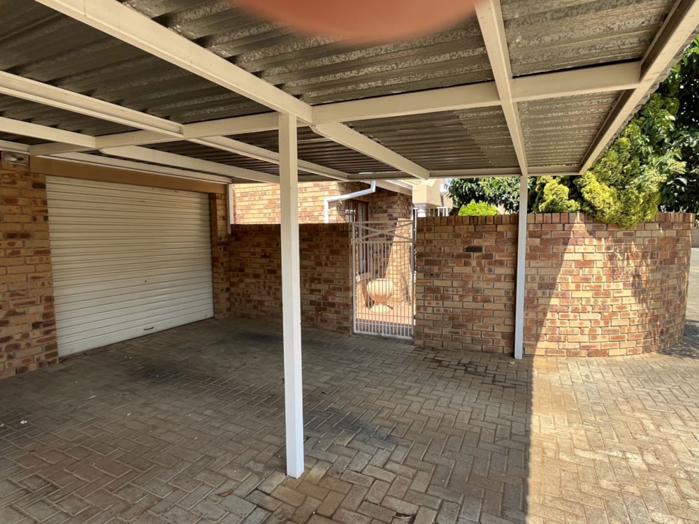 Townhouse for sale in Langenhovenpark - 1BX1728358