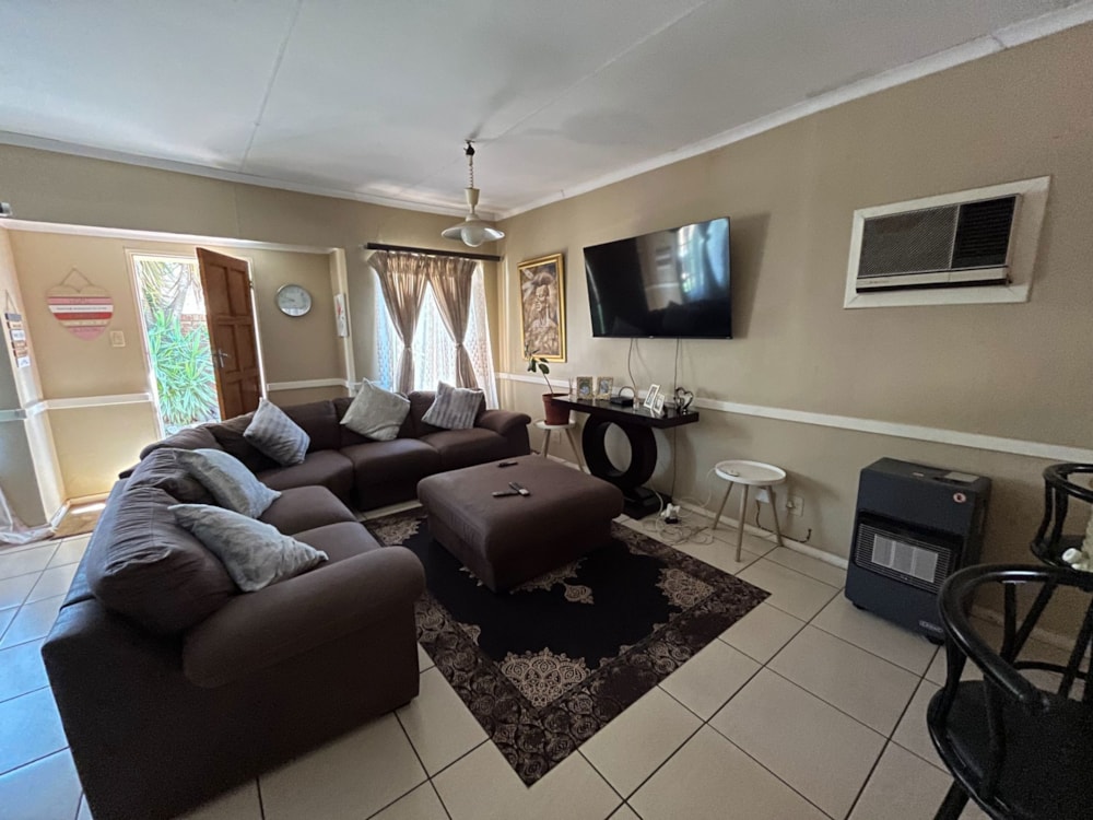 Townhouse for sale in Langenhovenpark - 1BX1728358