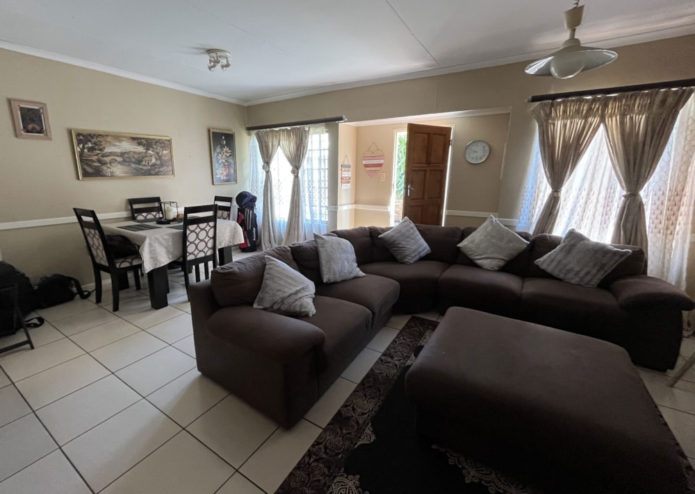 Townhouse for sale in Langenhovenpark - 1BX1728358