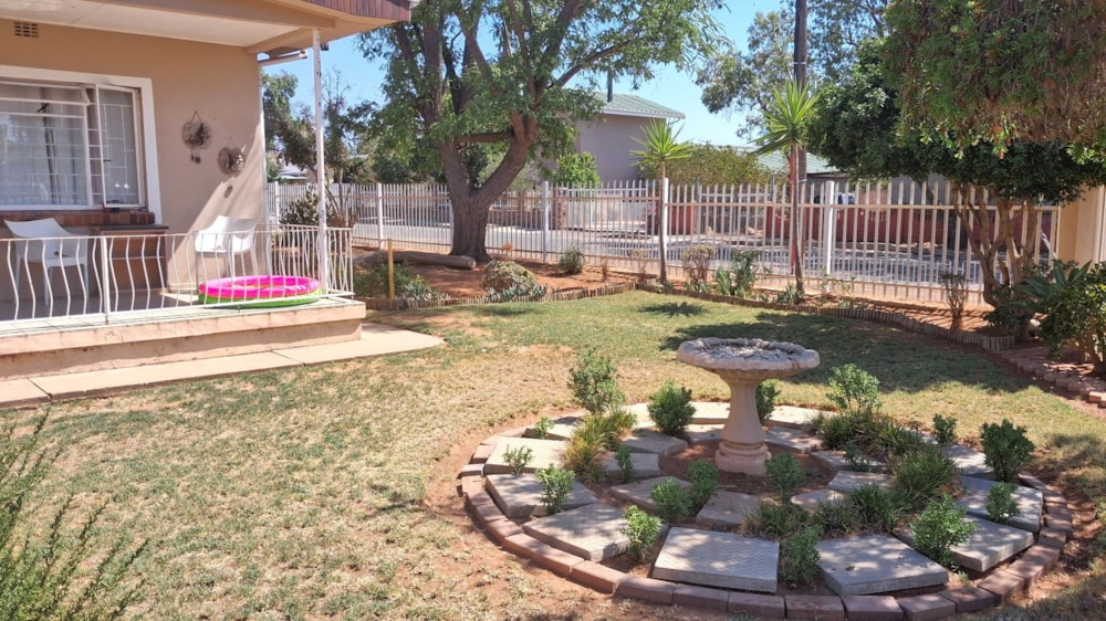 House for sale in West Bank, Oudtshoorn - 1OU1726791