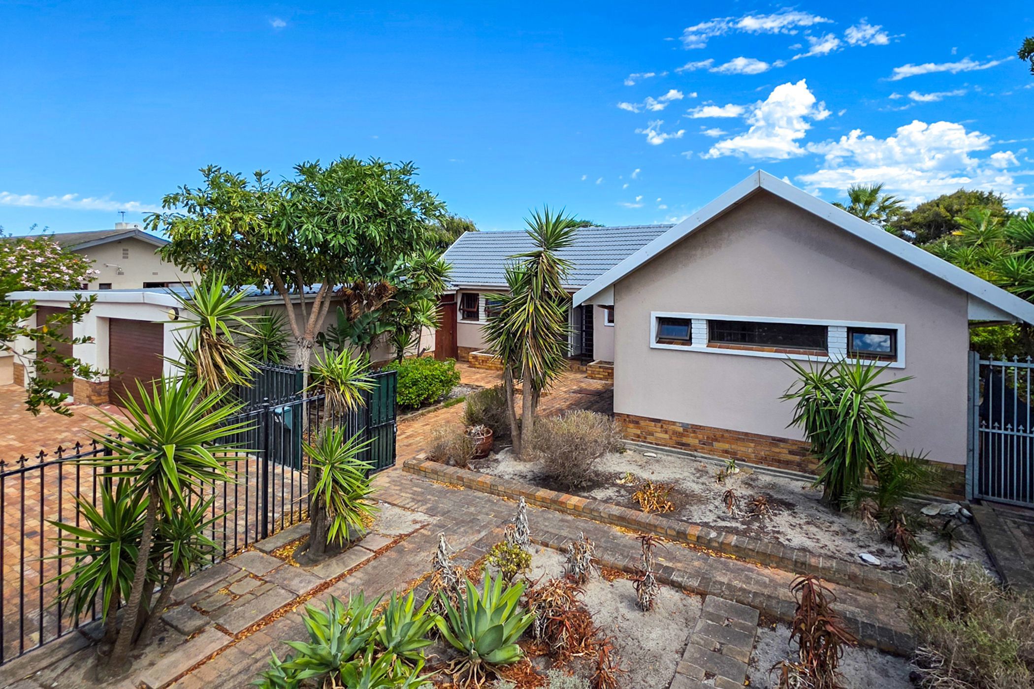 House for sale in Milnerton - 1TV1728127