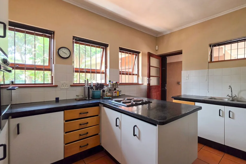 House sold in Milnerton - 1TV1728127