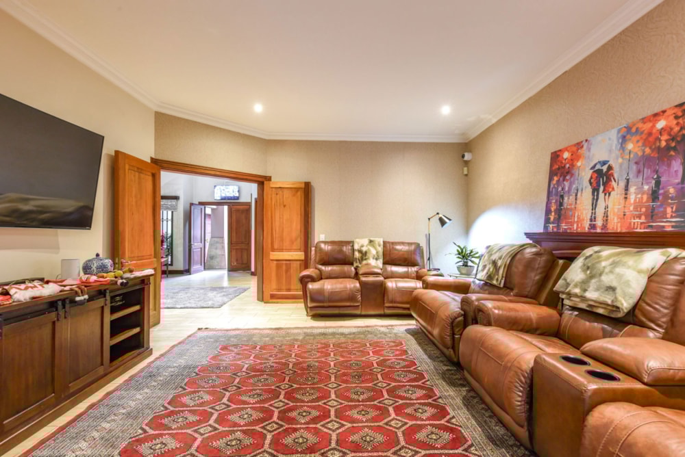 Double-storey cluster for sale in Edenburg, Rivonia - HP1726566