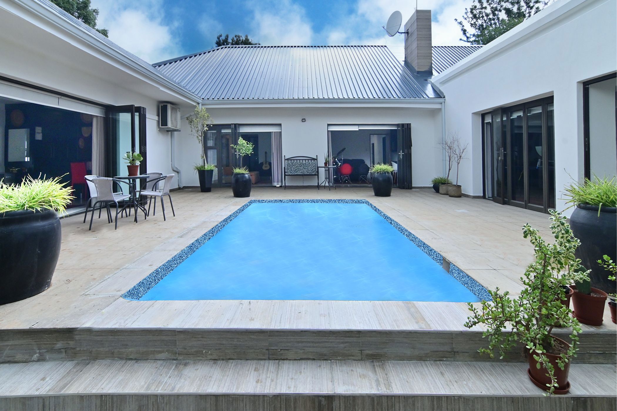 House for sale in Houghton Estate - HP1725615