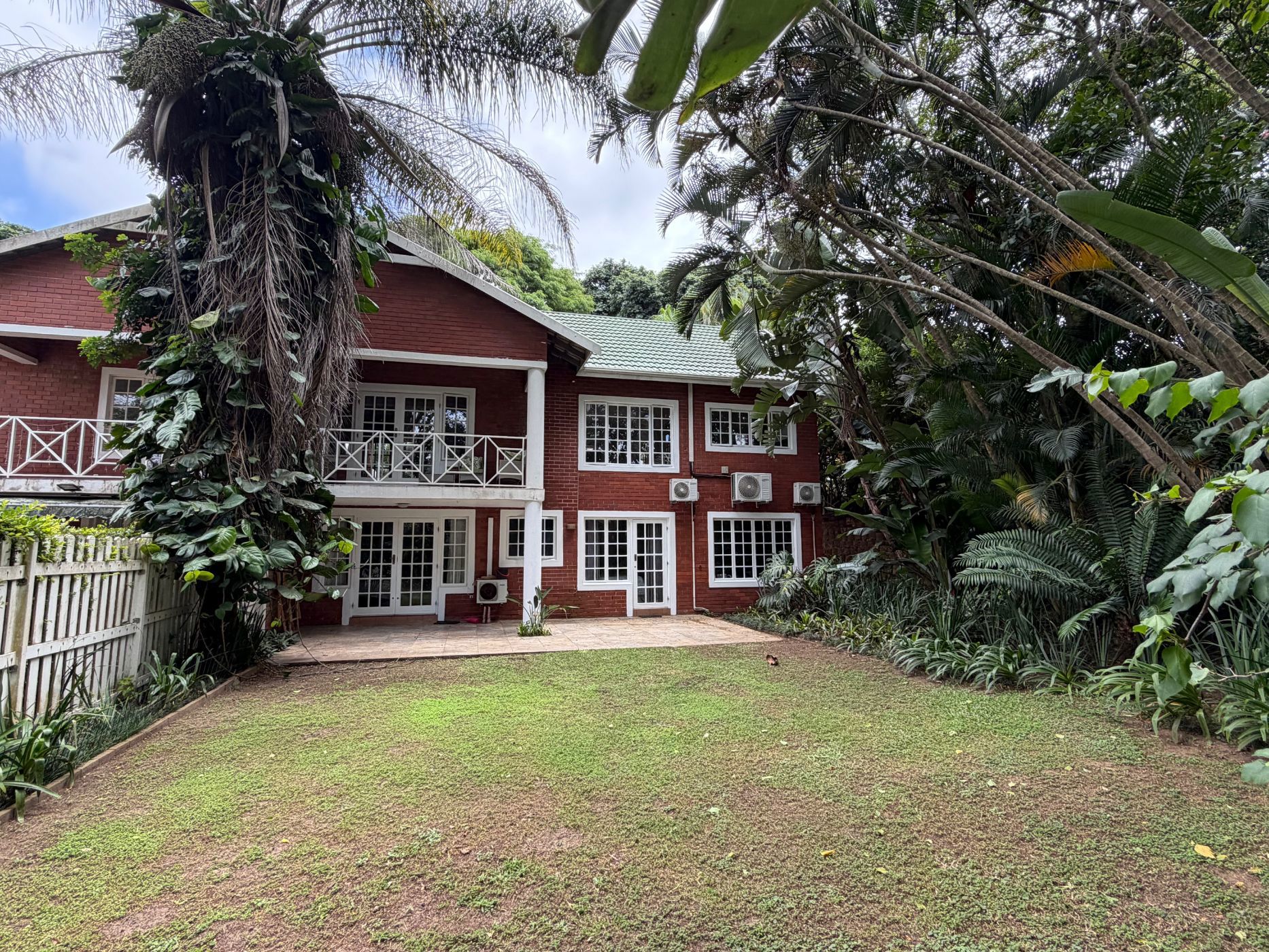 Townhouse for sale in Mount Edgecombe Country Estate - 1MT1727840