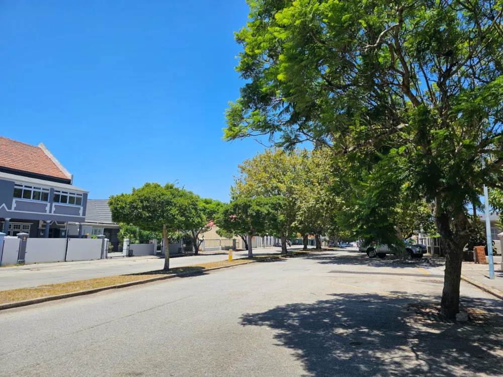 Apartment sold in Richmond Hill - 1PLZ1726721