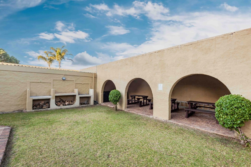 Studio apartment for sale in Blackheath, Randburg - RAN1726887