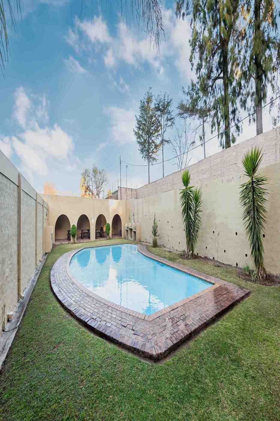 Studio apartment for sale in Blackheath, Randburg - RAN1726887