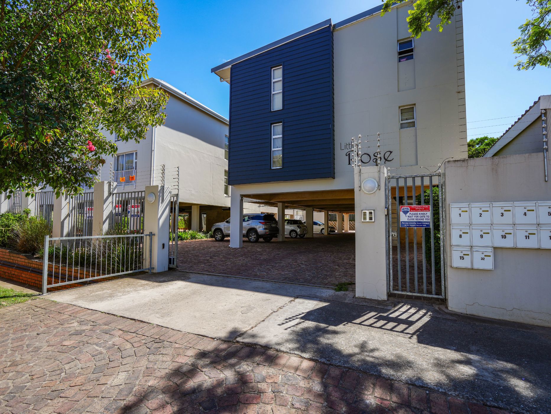 Bachelor apartment for sale in West Hill, Grahamstown, Makhanda - 1GC1727908