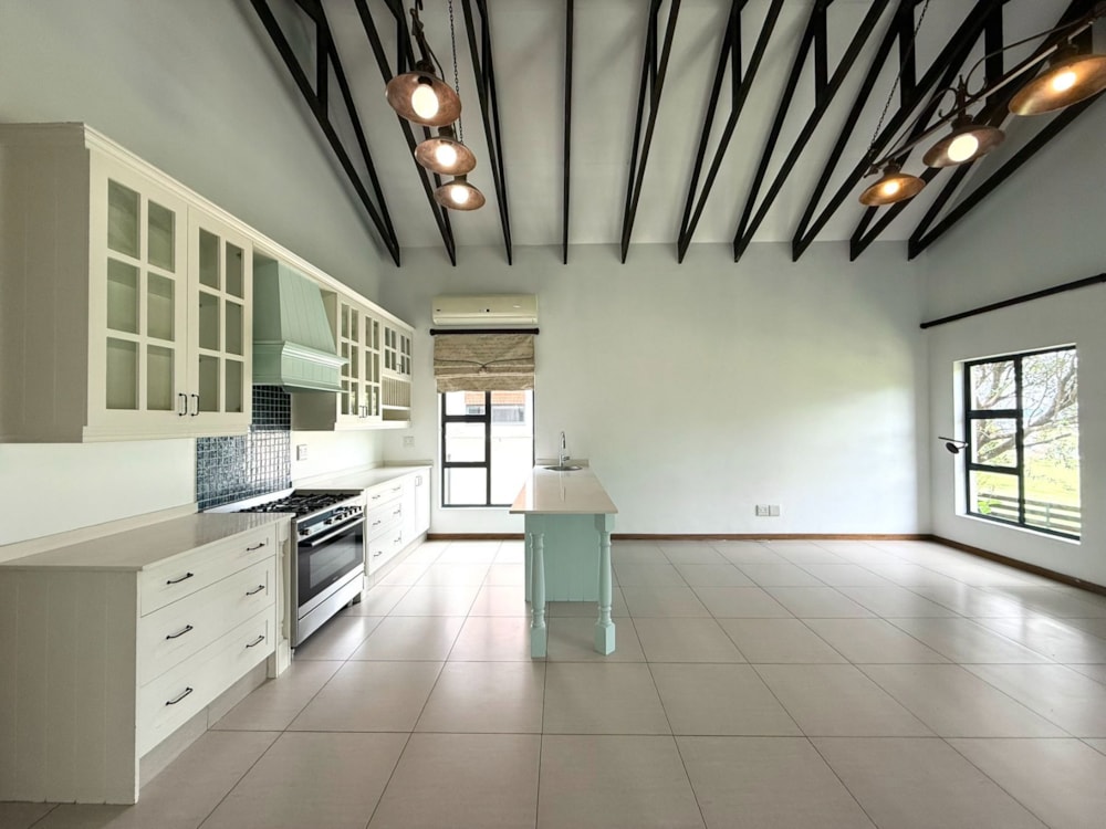 House to rent in Copperleaf - 1CU1727006