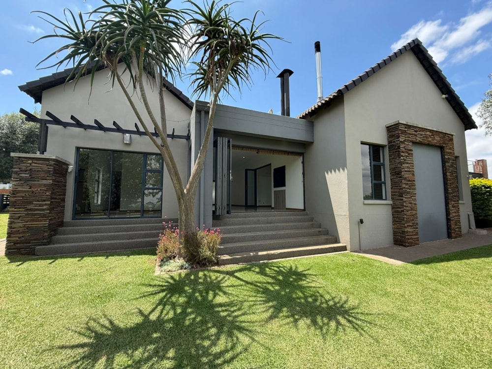 House to rent in Copperleaf - 1CU1727006