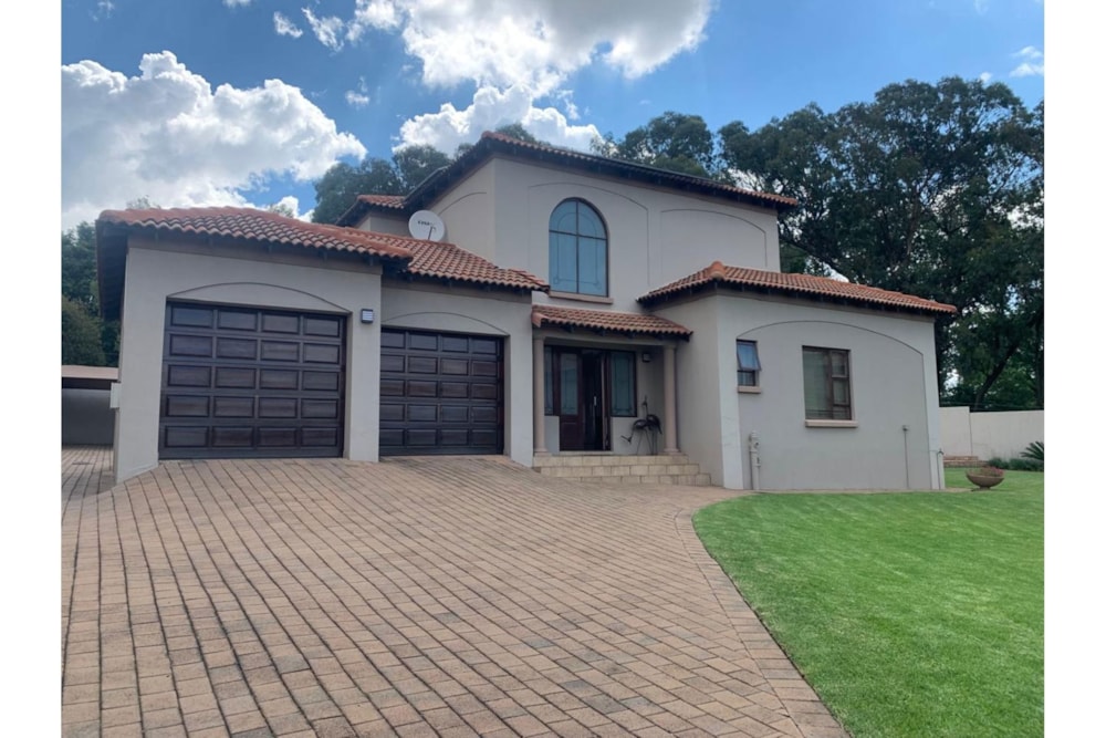 Double-storey house for sale in Thornhill Estate - BED1724599