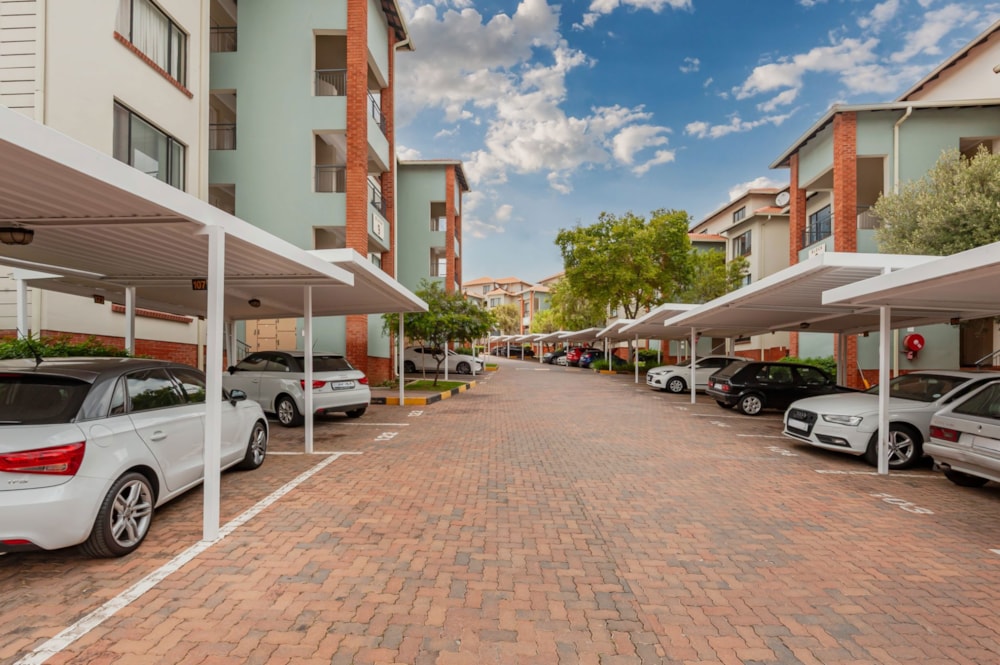 Penthouse apartment for sale in Greenstone Hill - BED1728790