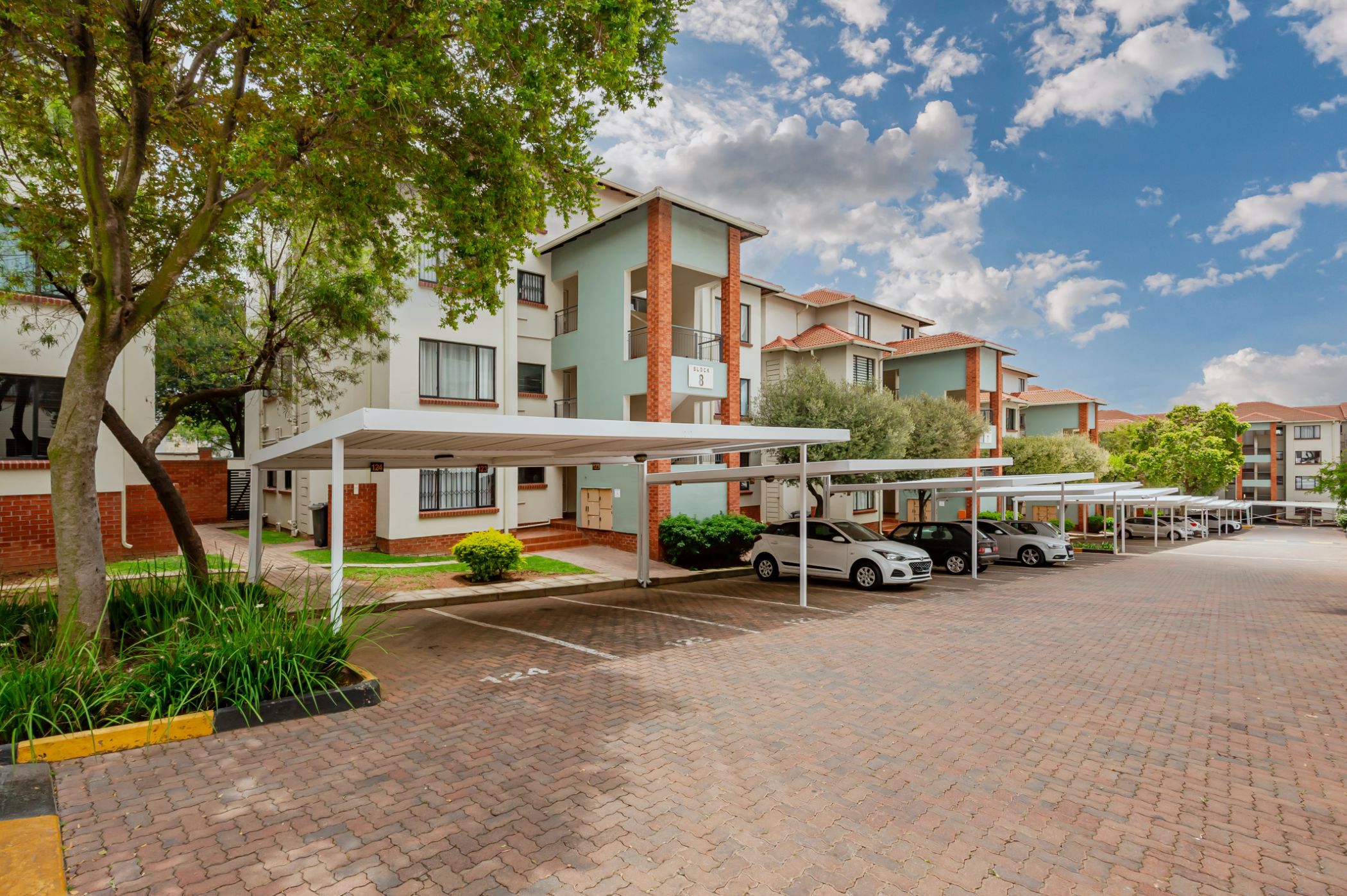 Penthouse apartment for sale in Greenstone Hill - BED1728790