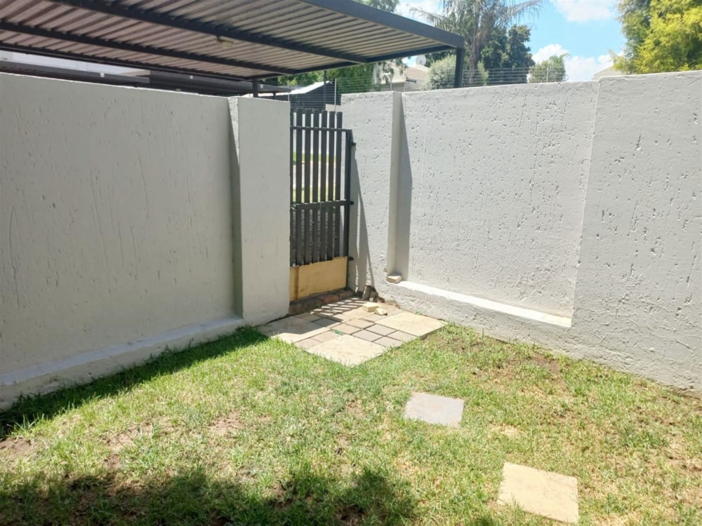 Apartment for sale in Sunninghill - FW1730259 Apartment for sale in Sunninghill - FW1730259