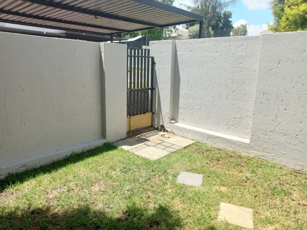 Apartment for sale in Sunninghill - FW1730259 Apartment for sale in Sunninghill - FW1730259