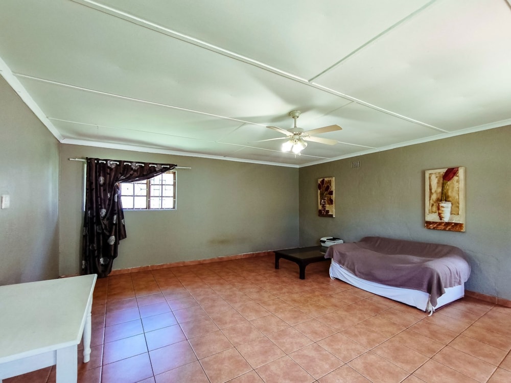 Cottage to rent in Waterfall, Upper Highway - 1KF1729427