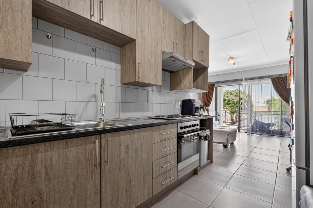 Security complex home for sale in Goedeburg - EN1729464 Security complex home for sale in Goedeburg - EN1729464