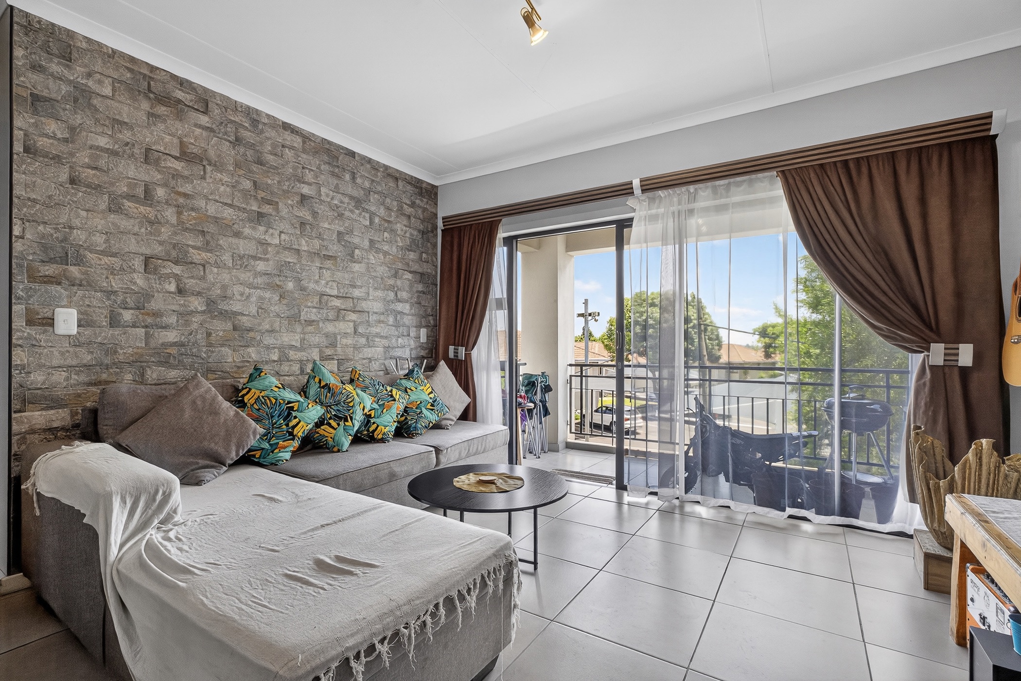 Security complex home for sale in Goedeburg - EN1729464