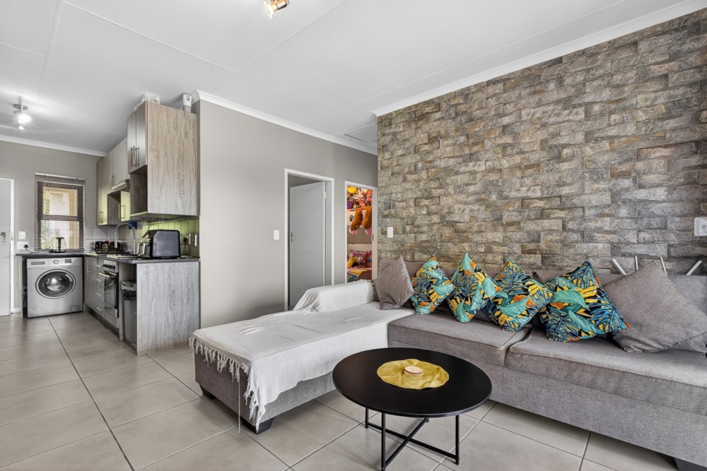 Security complex home for sale in Goedeburg - EN1729464